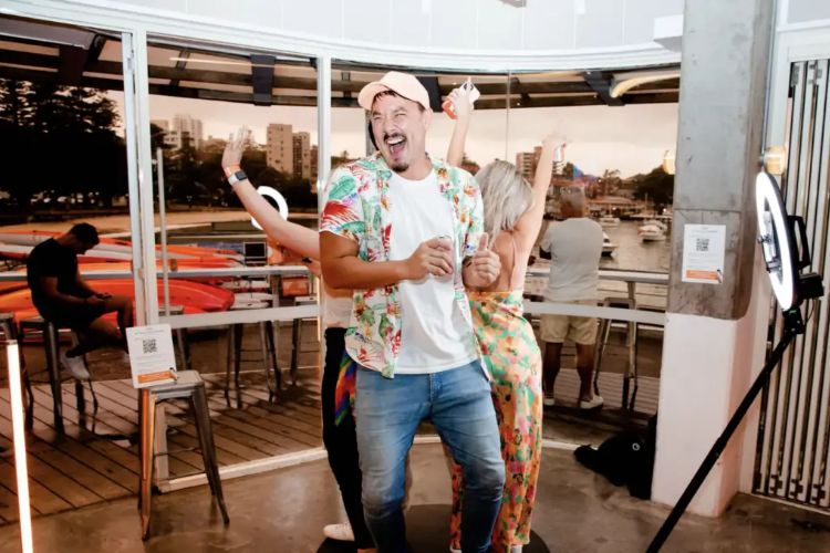 360 Video booth and Glambot hire in Sydney