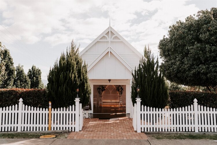 All inclusive wedding venue White Chapel Kalbar