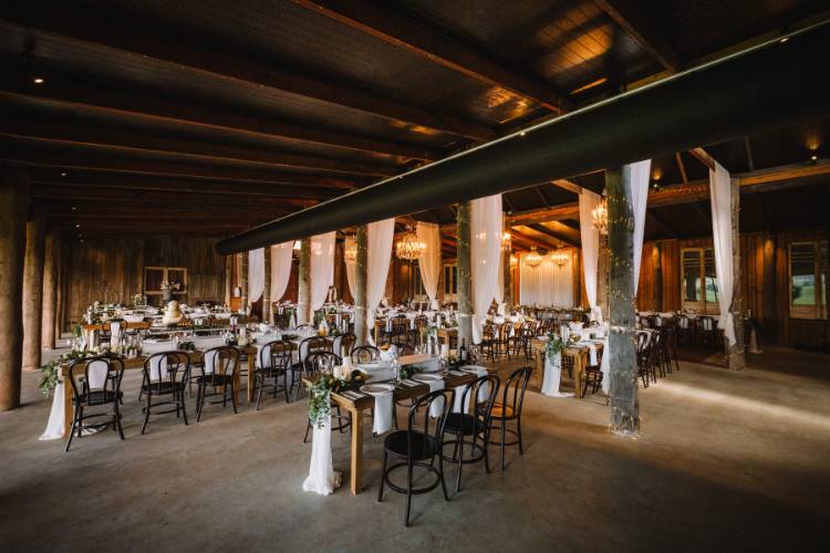 Grand barn reception venue at Anambah House