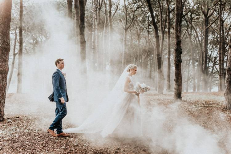 Editorial photo of couple walking in Centennial Park Sydney by Hannah Blackmore
