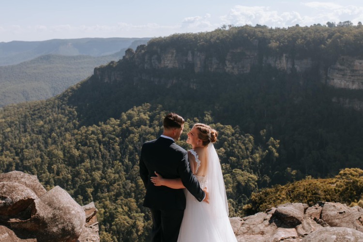 Cheap Blue Mountains elopement package