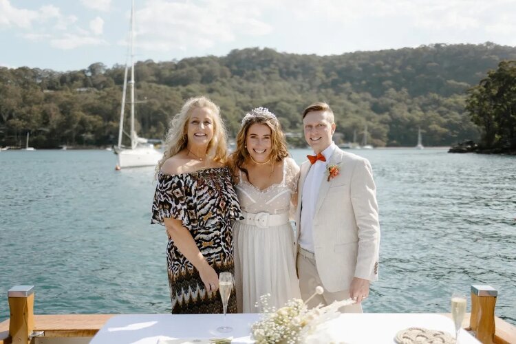 Cheap Northern Beaches celebrant Lizzie Robertson with couple in Pittwater
