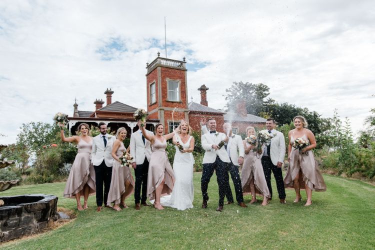 Daylesford wedding photographer Georgie James