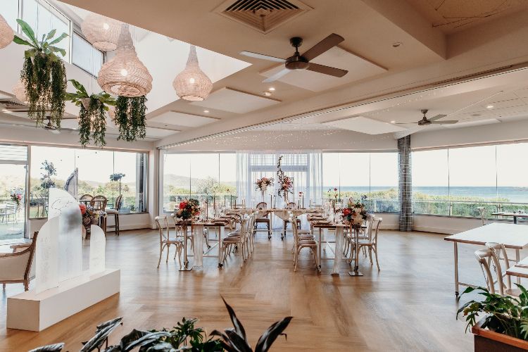 Coastal wedding venue at Fingal Bay
