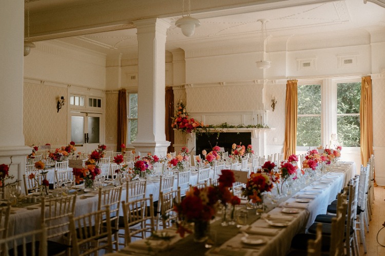 Heritage hotel wedding venue in Robertson NSW