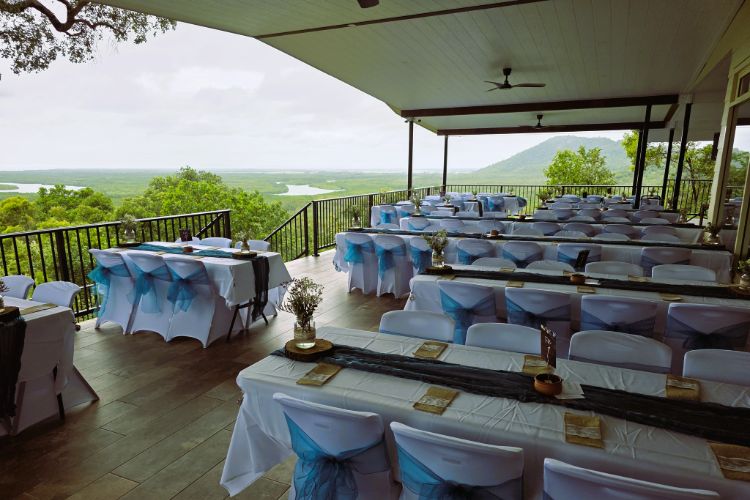 Hidden wedding venue in Tropical North Queensland