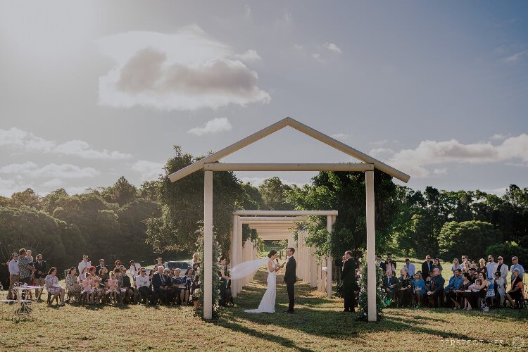 Kur Cow Barnwell Farm cheap weddings