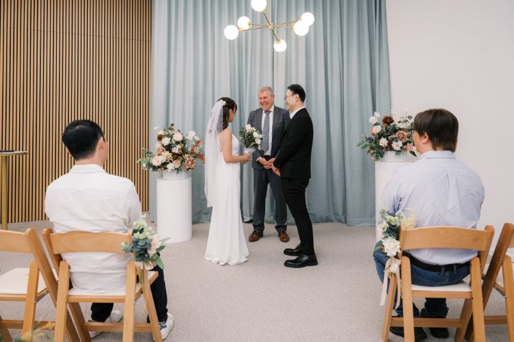 Wedding ceremony at Simple Ceremonies in Milsons Point 