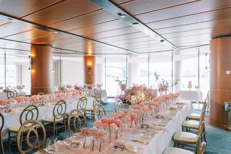 Premium restaurant wedding venue on Sydney Harbour