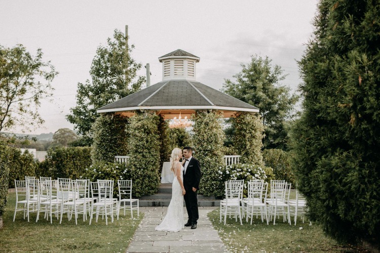 Ravensthorpe Guesthouse is a private wedding estate near Wollongong