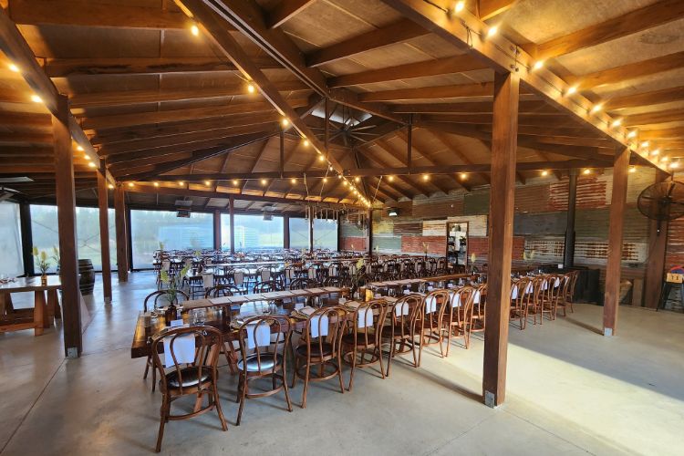 Rustic barn wedding venue Seclusions