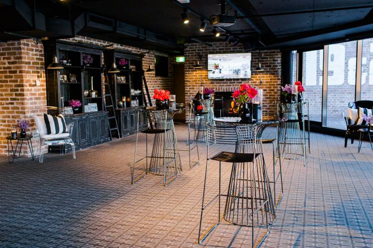 Rustic reception venue for cocktail weddings at Jones Bay Wharf