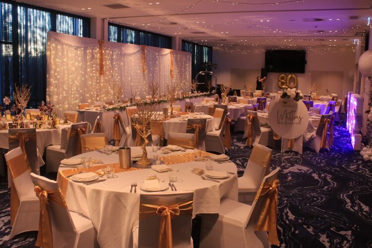 Rydges Gold Goast cheap wedding venue