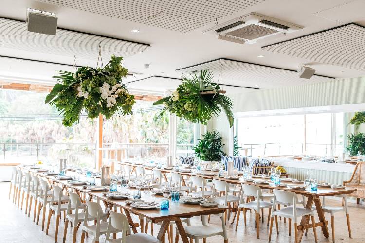 Seaside reception venue with a cocktail bar at Shelly Beach in Sydney