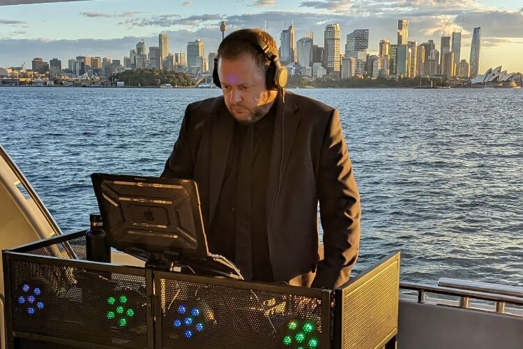 Sydney Wedding DJ Hire Jono