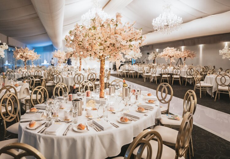 Victoria Park Inexpensive Wedding Venue