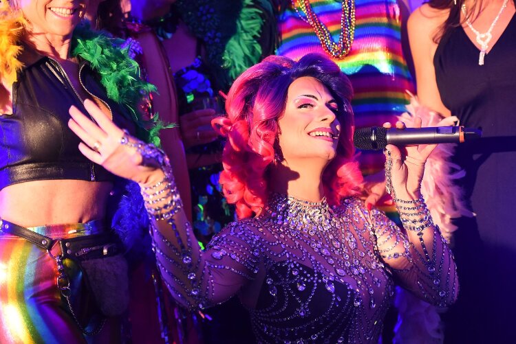Wedding Singer Drag Queen