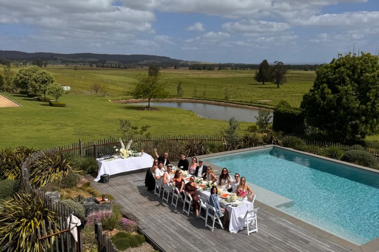 Private wedding estate with a pool and accommodation for 12 guests near Bowral