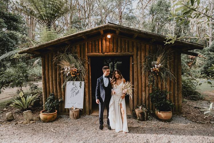 Wedding venue with accommodation in bush