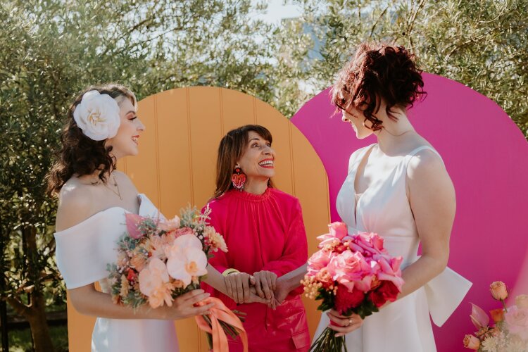 Zoe Sabados Story Weddings