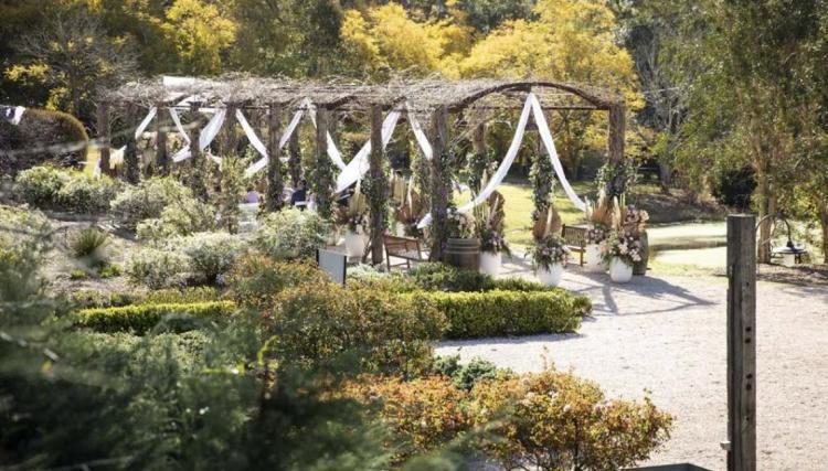 Garden wedding venue Fernbank Farm