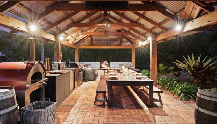oceanfront wedding venue The Banksias