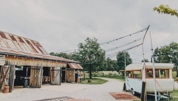 rustic venue collits inn