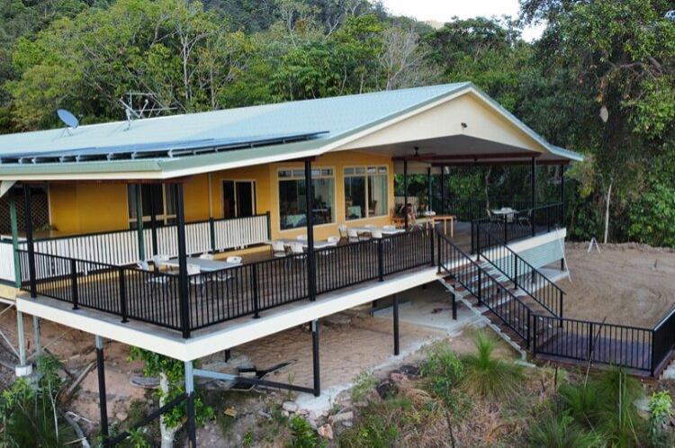 Cairns wedding destination Vista Hinchinbrook