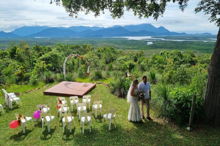 Elopement venue with water & mountain views at Vista Hinchinbrook