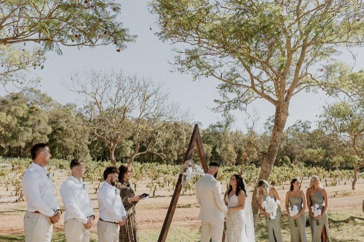 Luxury Wedding Estate Ampersands