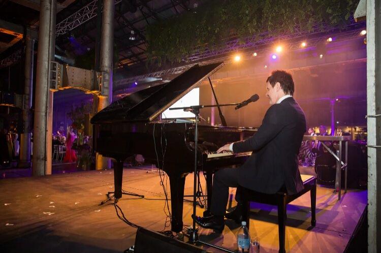 Piano Man Wedding Entertainment