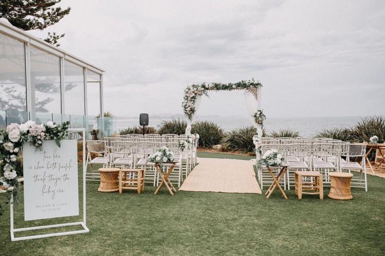Long Reef Weddings offer beachfront wedding ceremonies and receptions