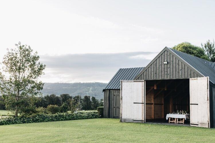 Wedding Barn at Club Linnaeus in Berry NSW