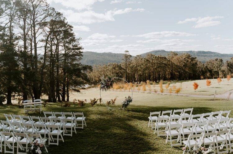 Wedding ceremony venue with Blue Mountains views at Chapel Hill Retreat