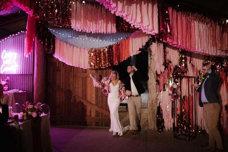 Rustic Chic Wedding Midginbil Eco Resort