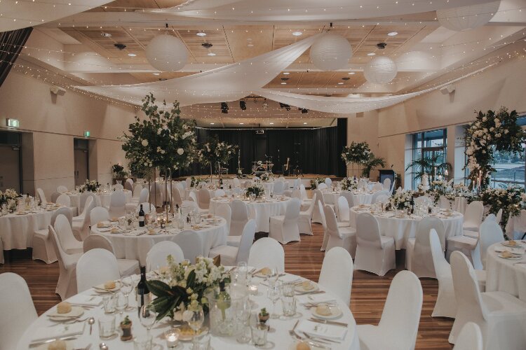Large wedding reception hall at an affordable NSW wedding venue